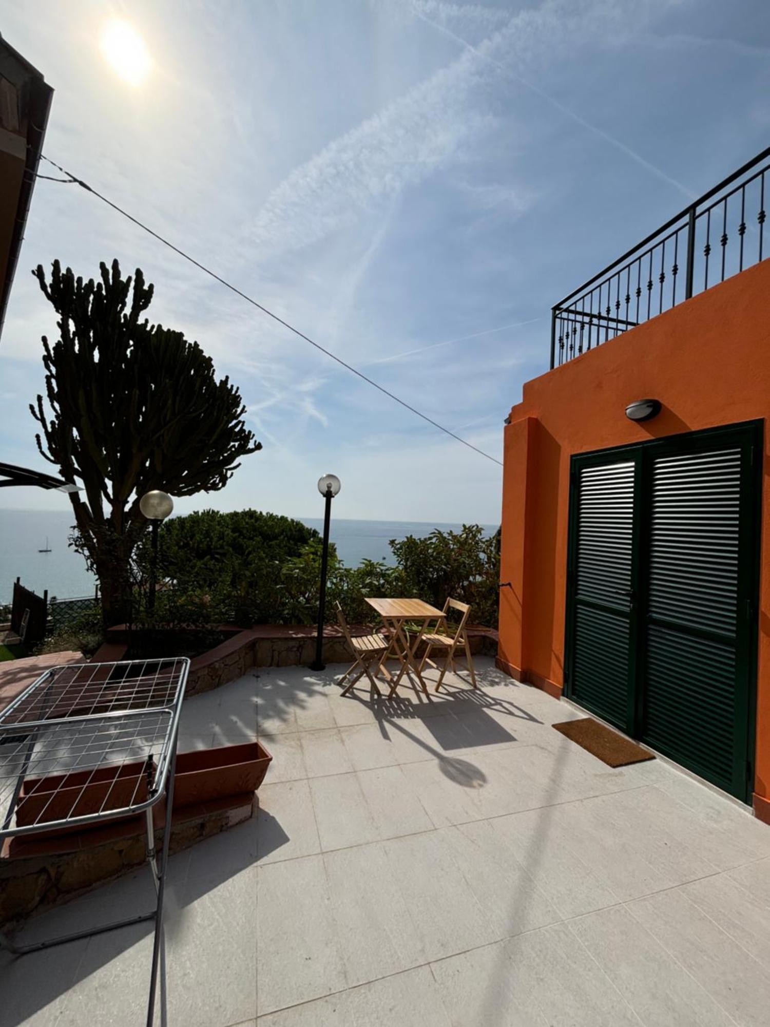 Il Giardino Del Mare Apartment Ventimiglia Exterior photo