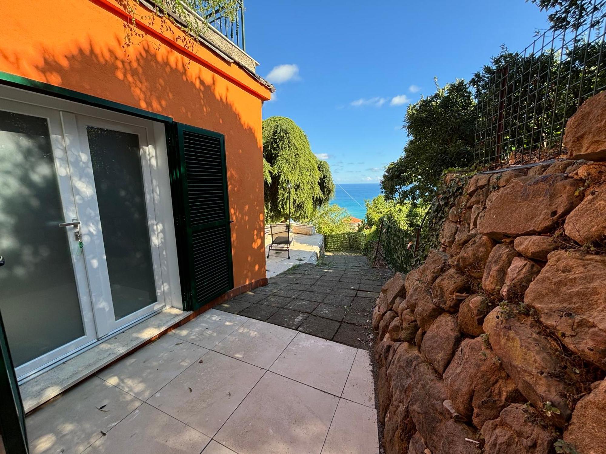 Il Giardino Del Mare Apartment Ventimiglia Exterior photo