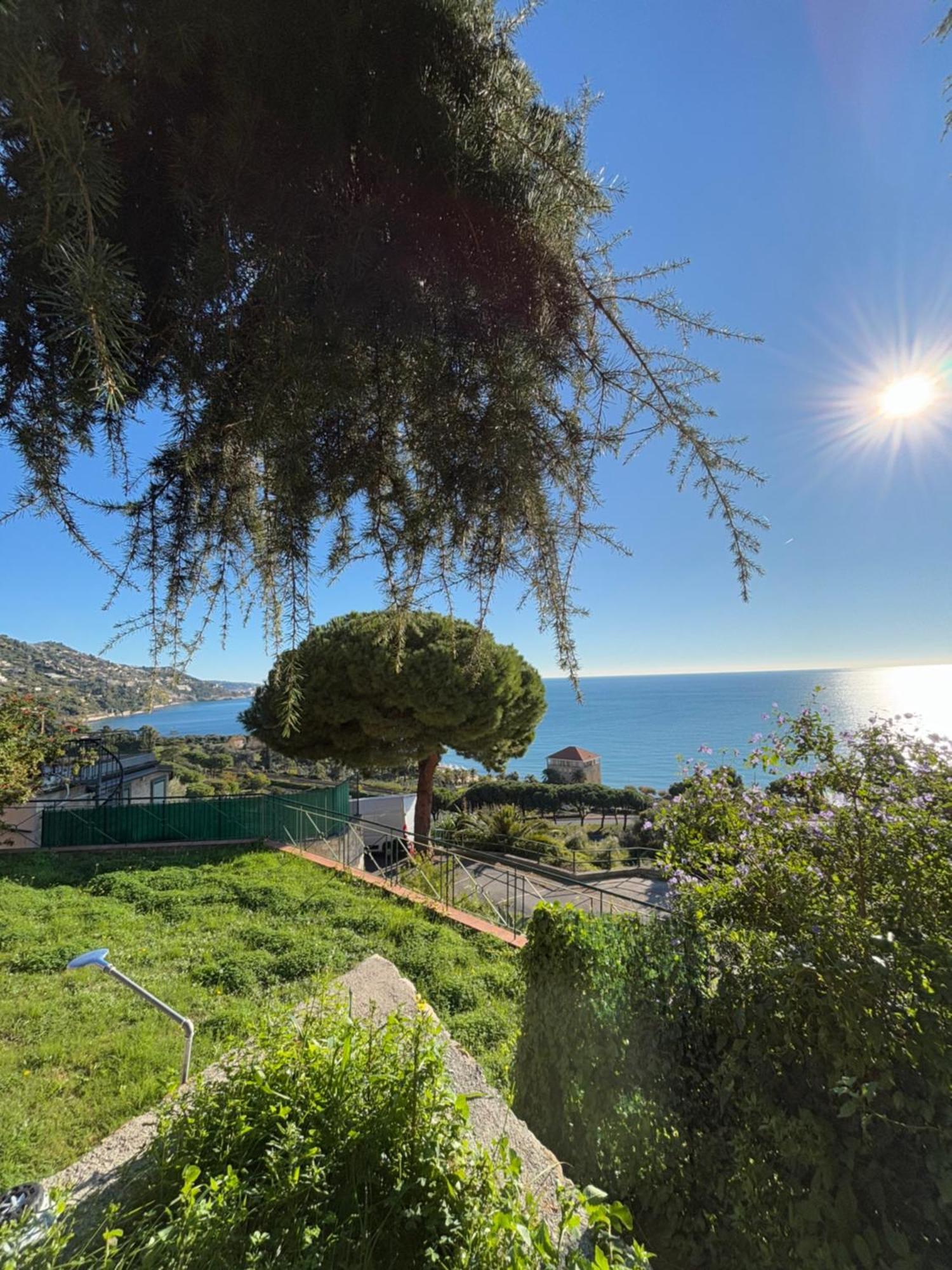 Il Giardino Del Mare Apartment Ventimiglia Exterior photo